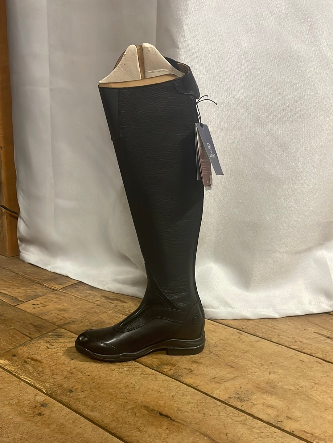 Ariat V Sport Tall Zip Boot-Black-7.5-Slim/Tall