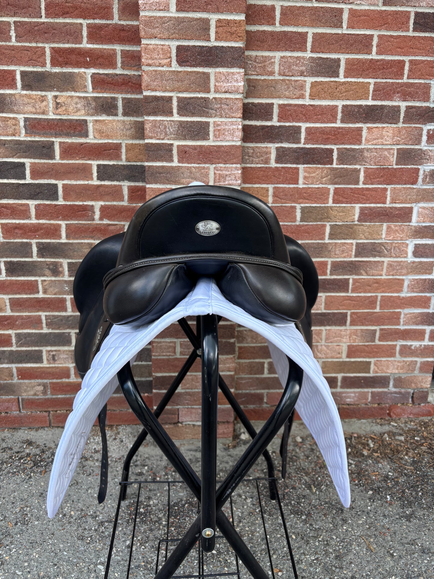 Fairfax World Class Monoflap Dressage Saddle-Black-Adjustable-17.5”