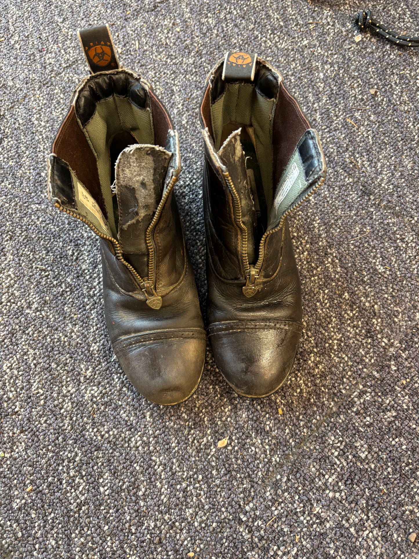 Kid’s Ariat Paddock Boots-Brown-2