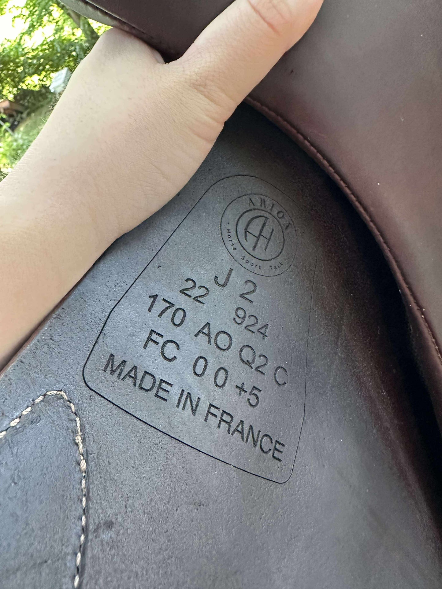 Arion J2 Jump Saddle-Brown-17”-Medium Wide