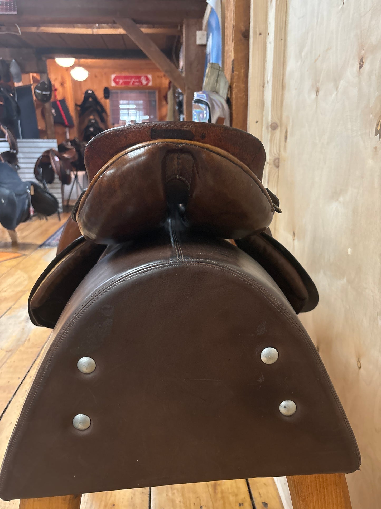 Pariani Milano Jump Saddle-Brown-18”-Narrow