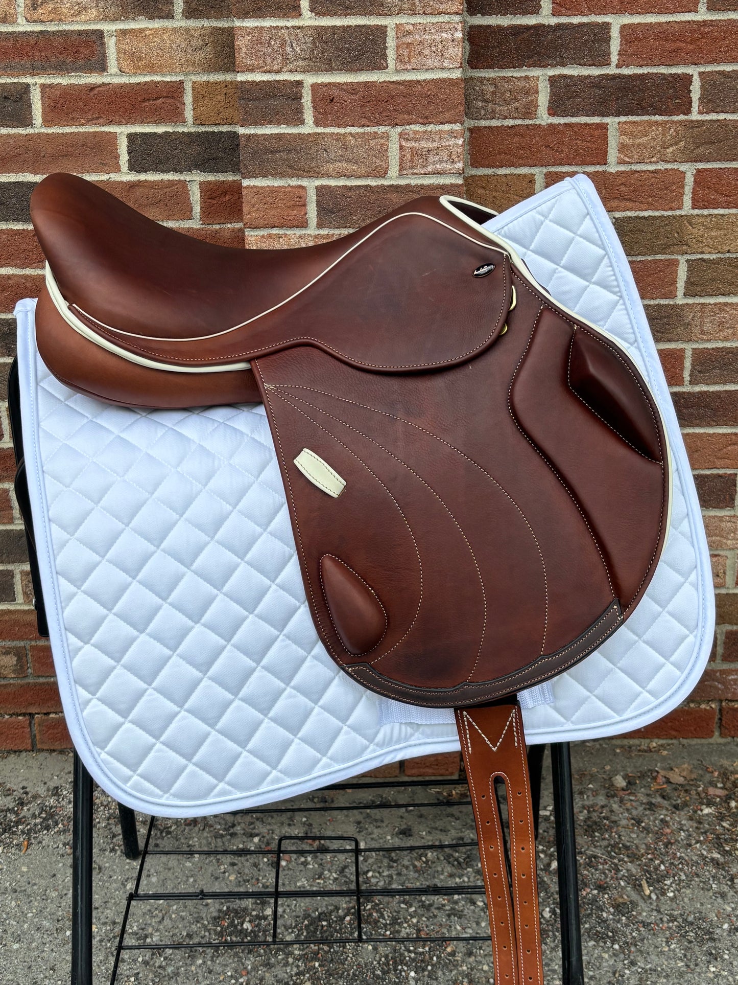Santa Cruz Saddlery Barocca Eventing Saddle-Adjustable-17.5”