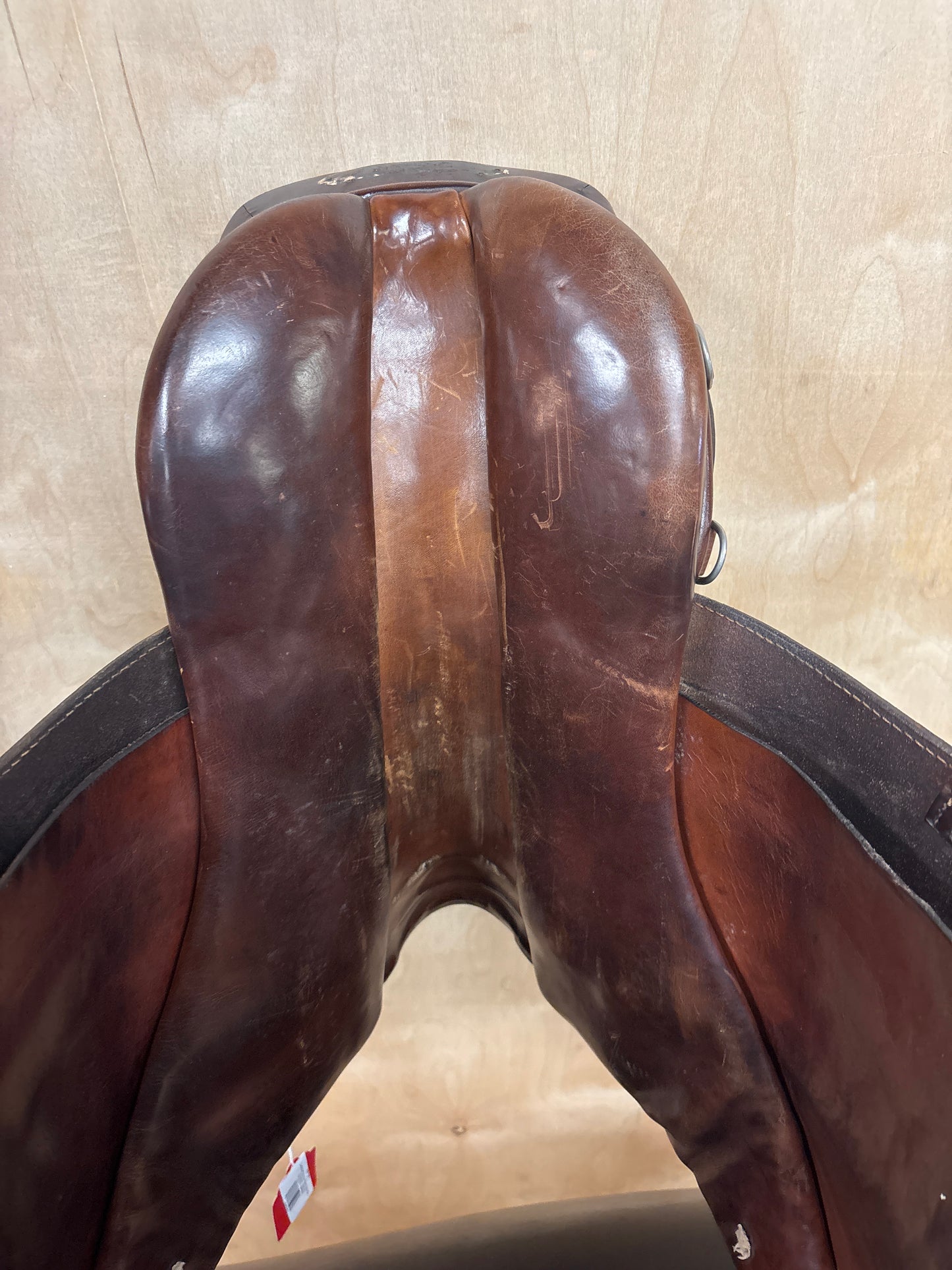 Courbette Stylist Close Contact Saddle-Brown-17”-Medium