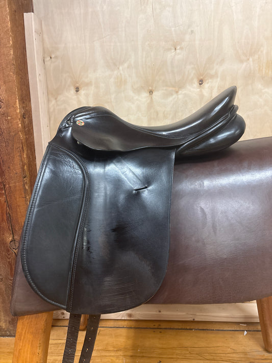 K. Neidersuss Sinphonie Dressage Saddle-Black-17.5”-Medium Wide