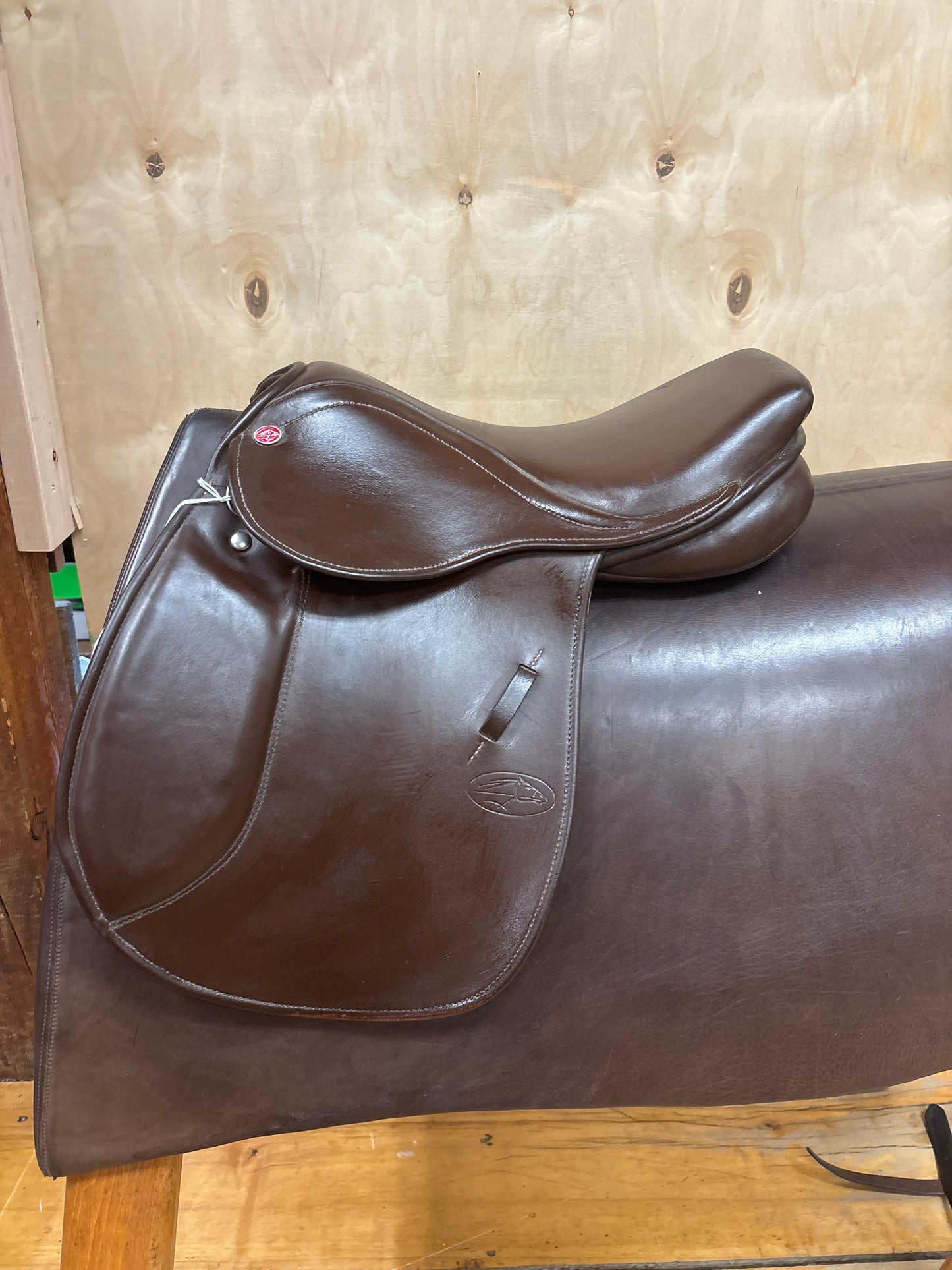 Courbette Pony Jump Saddle-Brown-14.5”-Medium