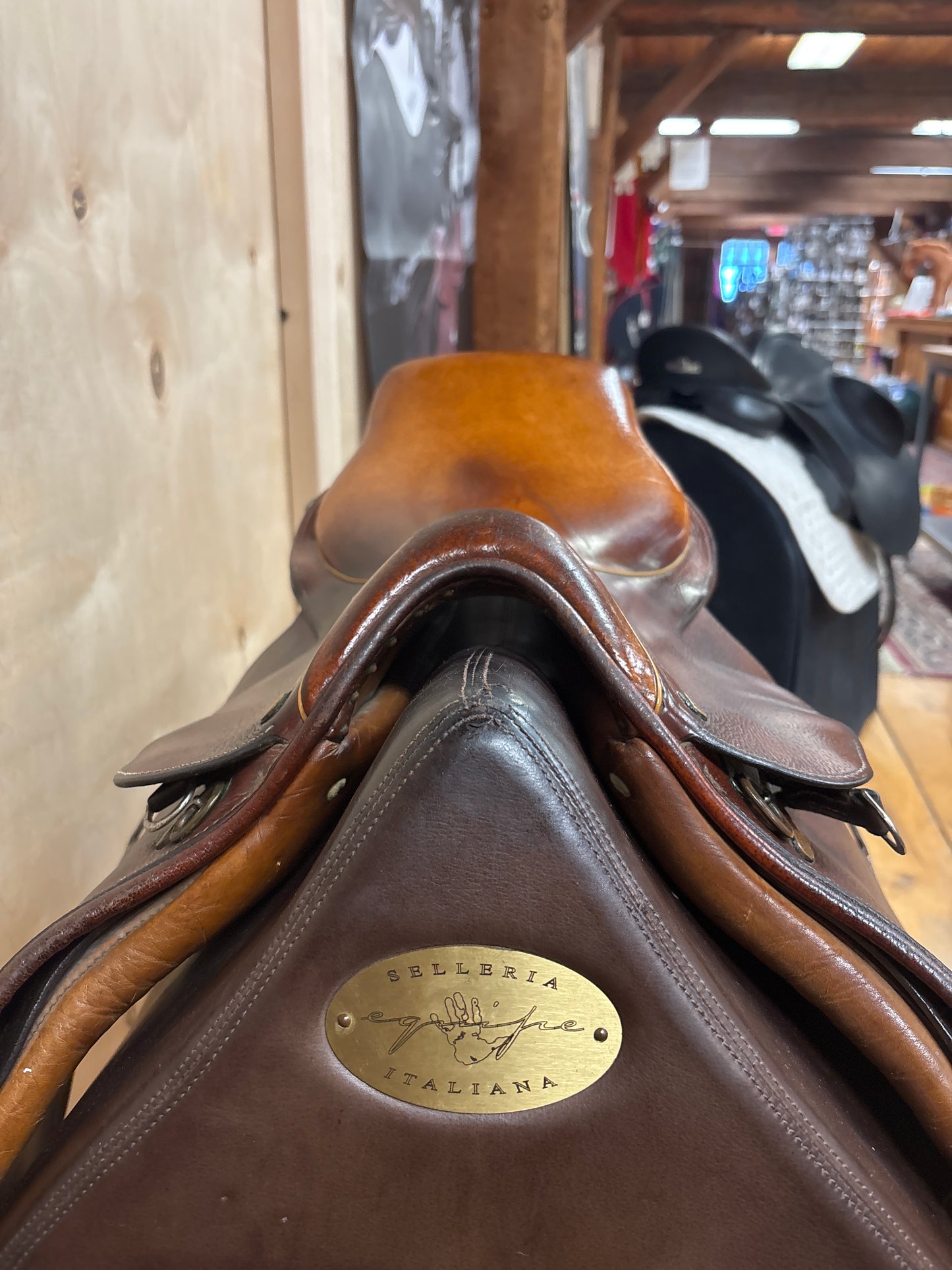 Crosby Jump Saddle-Brown-17”-Medium Narrow