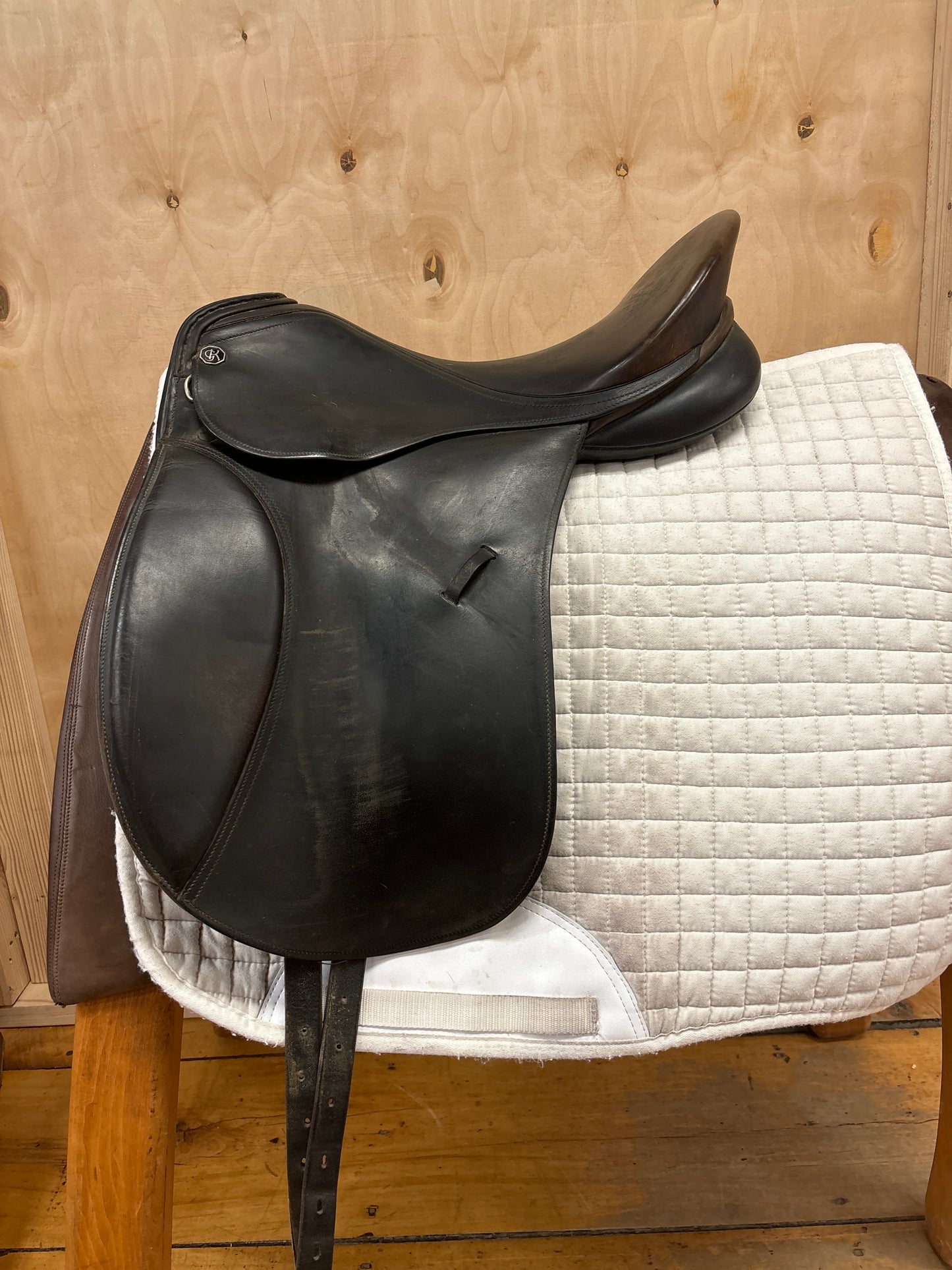 Kieffer Dressage Saddle-Black-Medium-17.5”