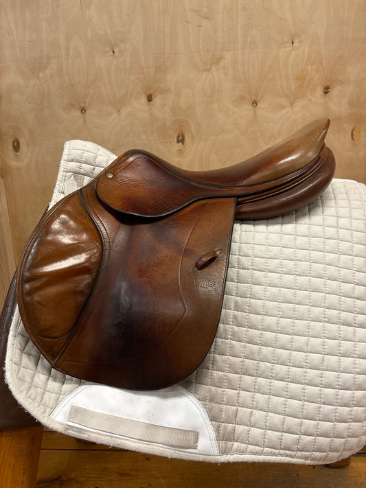 CWD Jump Saddle-Brown-Medium-18”