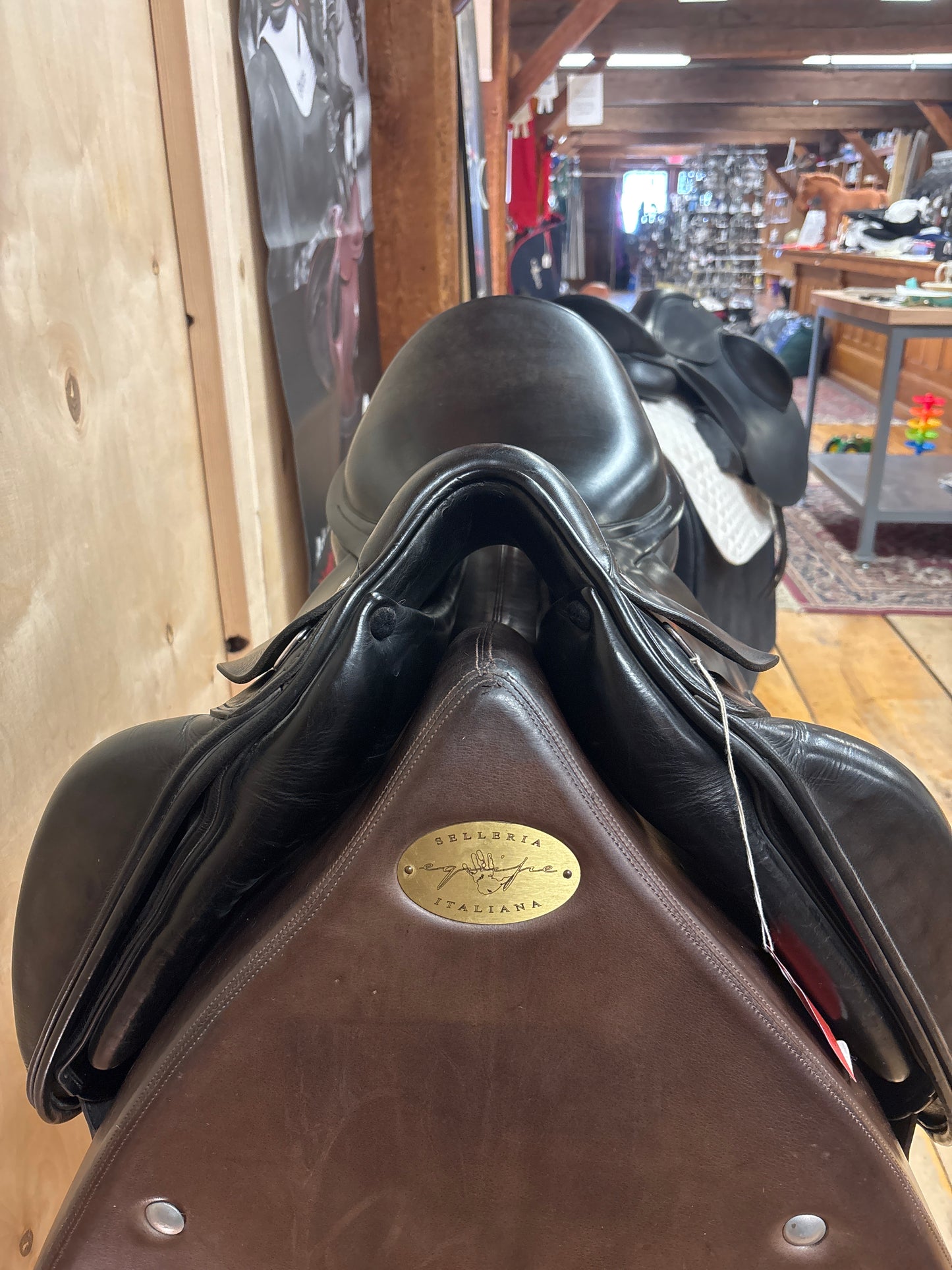 Amerigo Vega Dressage Saddle-Black-18”- 2 -1.5