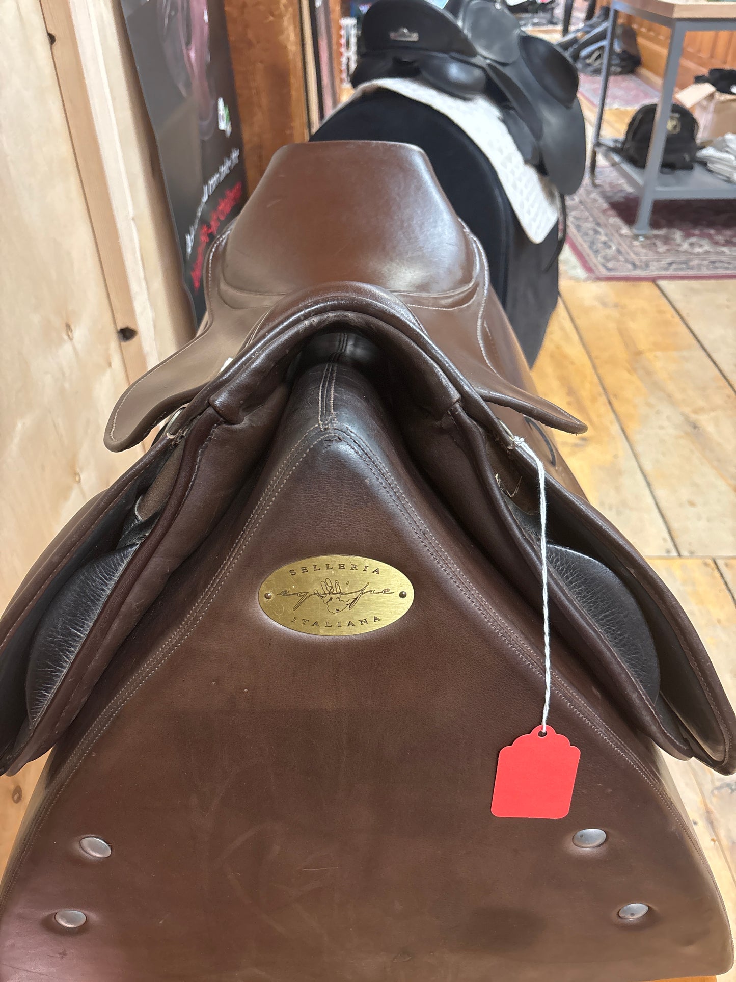 Courbette Pony Jump Saddle-Brown-14.5”-Medium