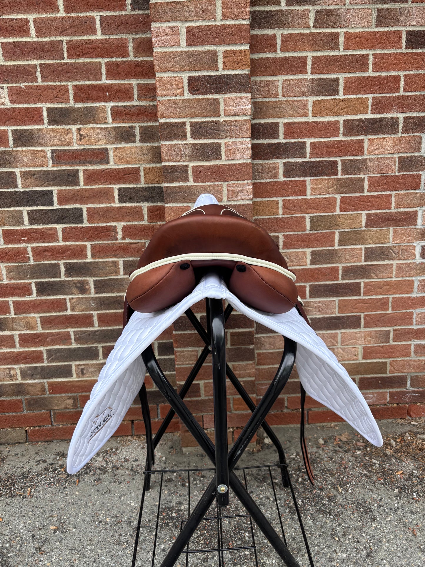 Santa Cruz Saddlery Barocca Eventing Saddle-Adjustable-17.5”