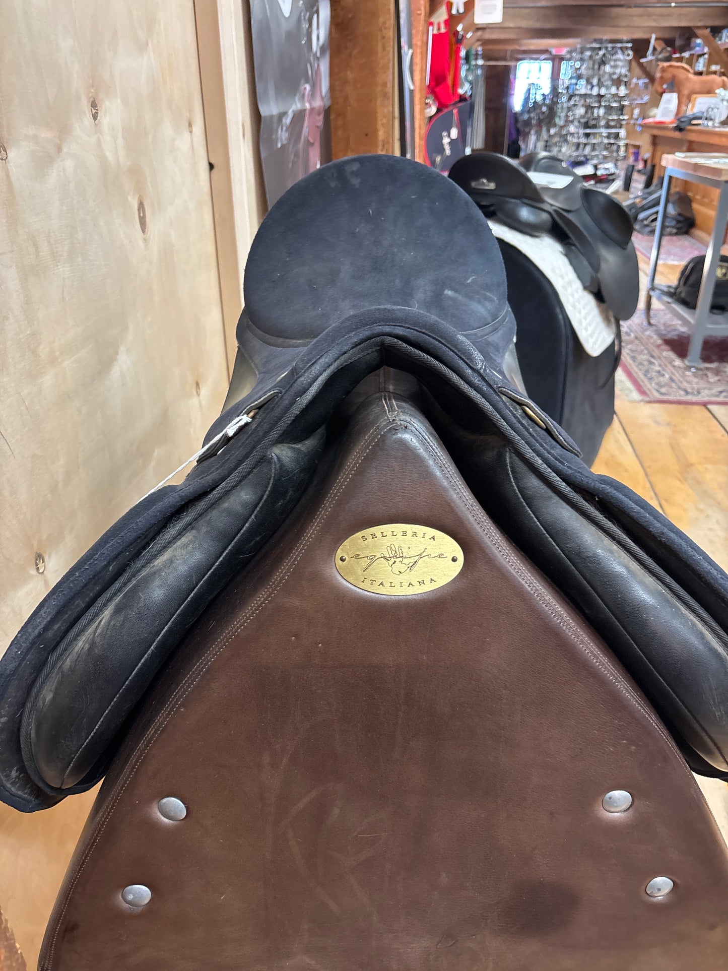 Wintec 2000 All Purpose Saddle-Black-18”-Adjustable