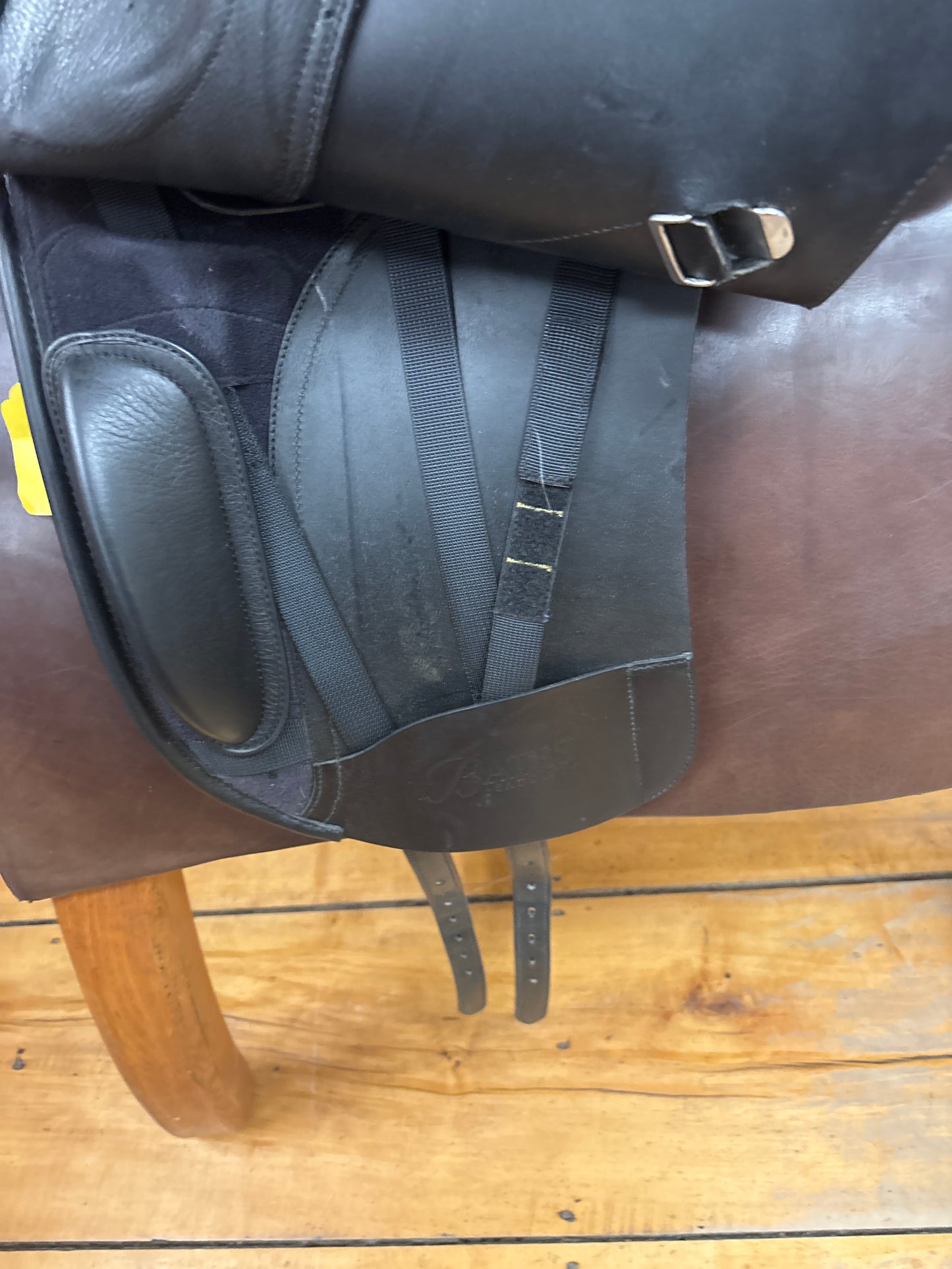 Bates Dressage Saddle-Black-17.5”-Adjustable