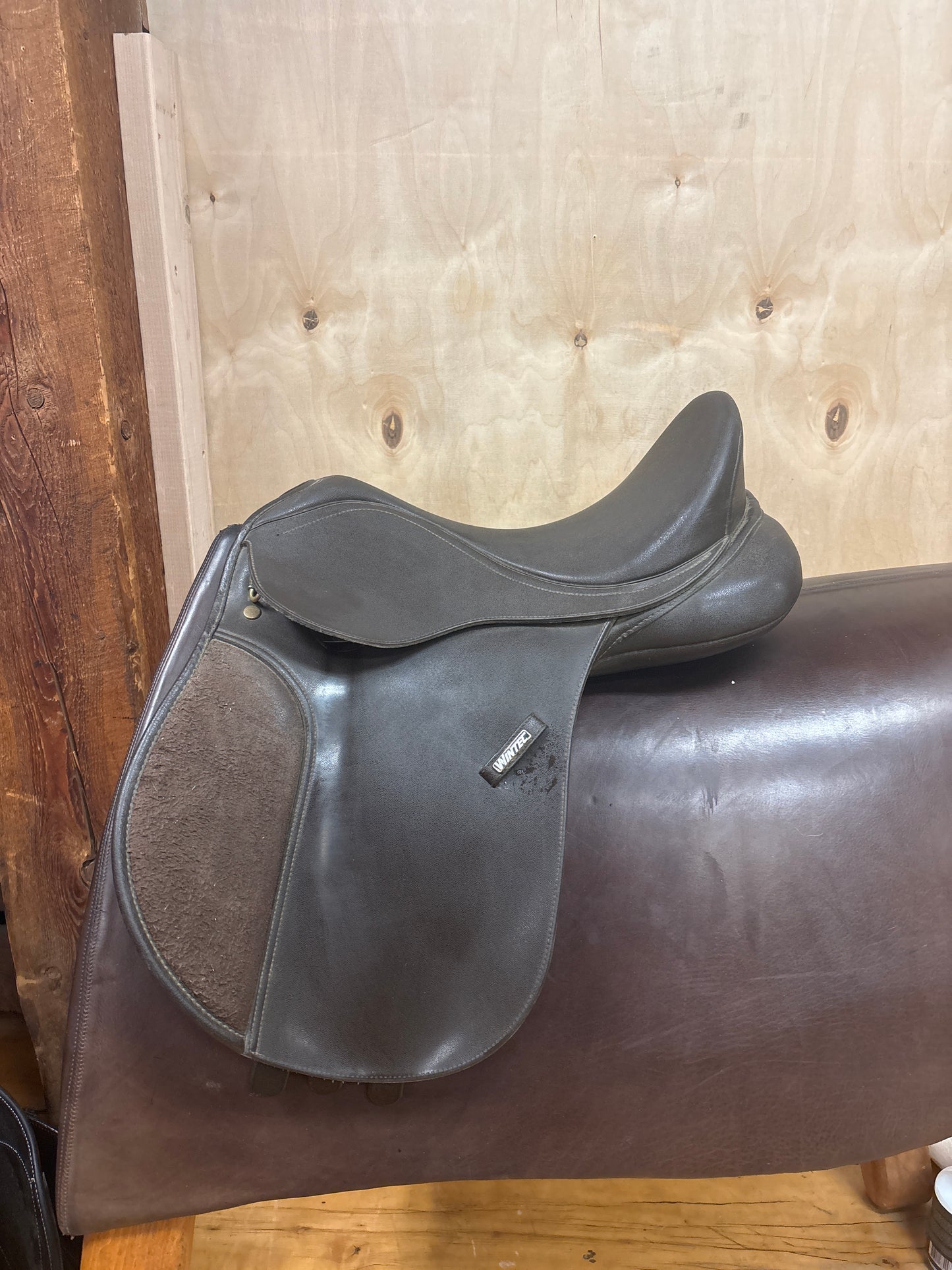 Wintec Children’s Saddle-Brown-15”-Adjustable