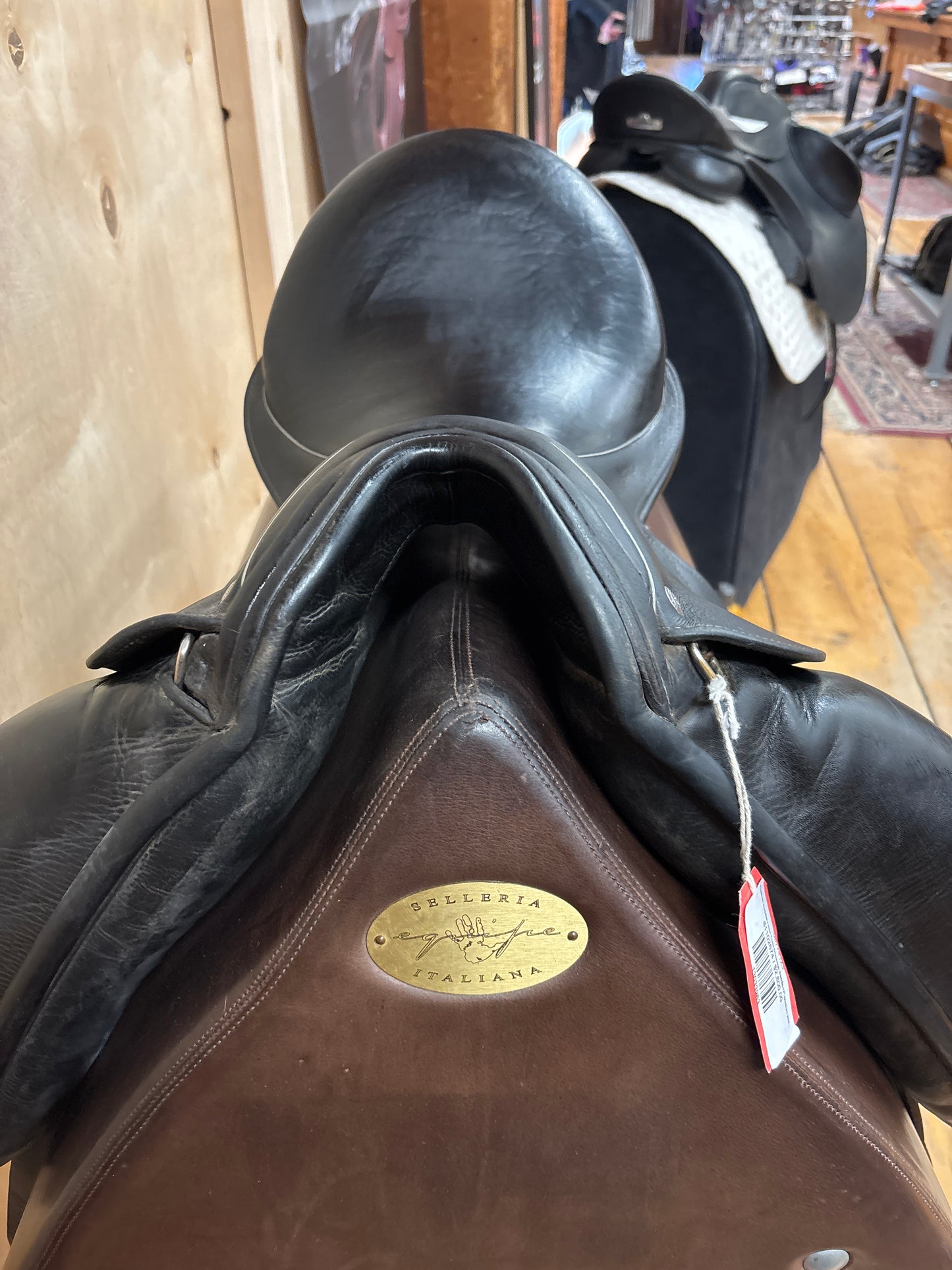 Custom Saddlery Icon Coda Dressage Saddle-Black-17”-Medium Wide