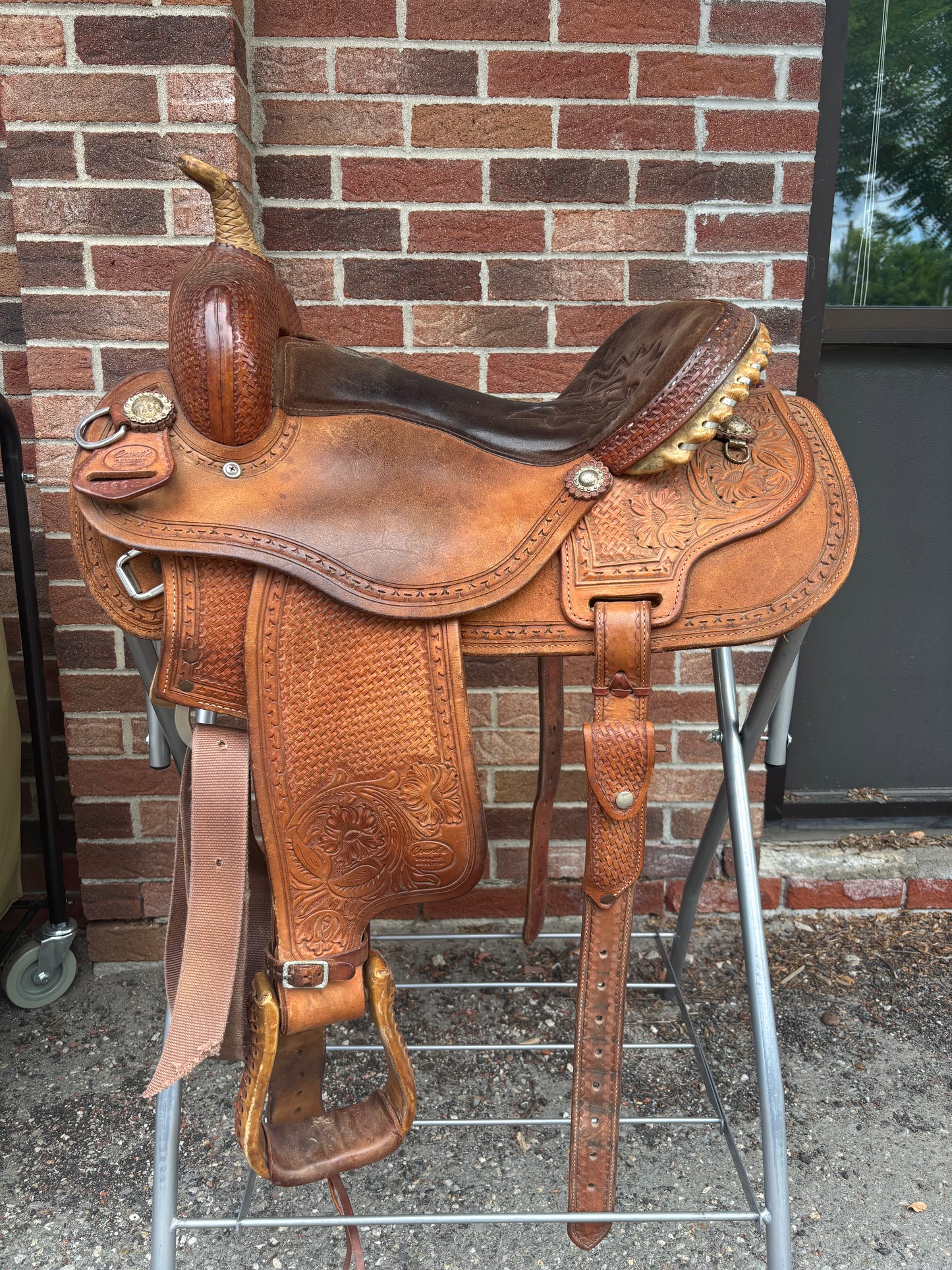 Court’s Saddlery Western Saddle-FQHB-15”