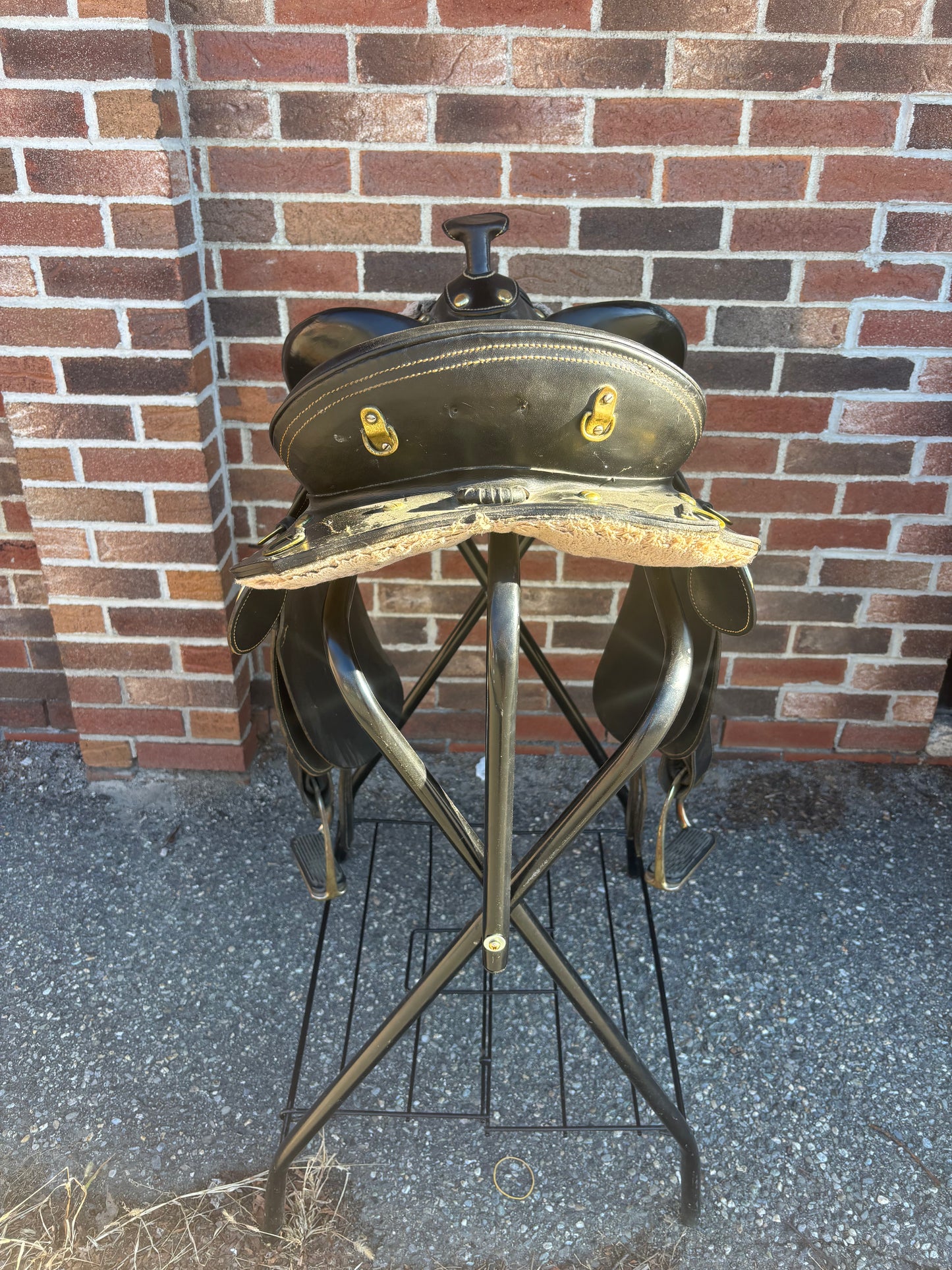 Australian Stock Saddle-Black-Medium Wide-17”