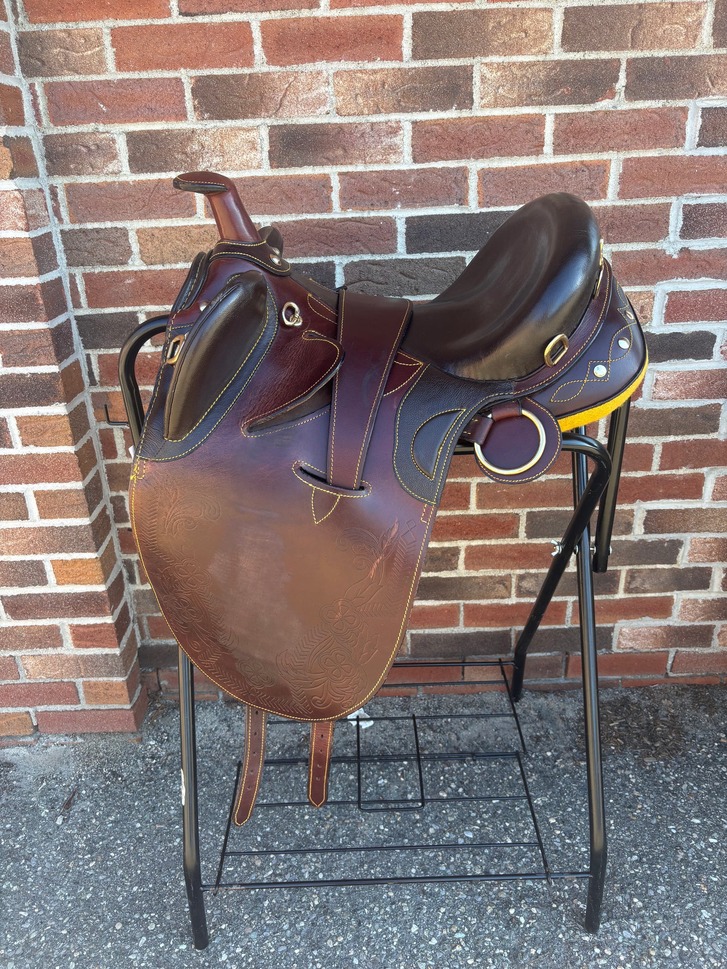 Australian Outrider Stock Saddle-Brown-16”-Medium