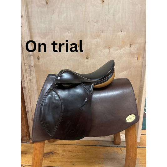 Stalker Nafey All Purpose Saddle-Two Tone-17.5”-Narrow