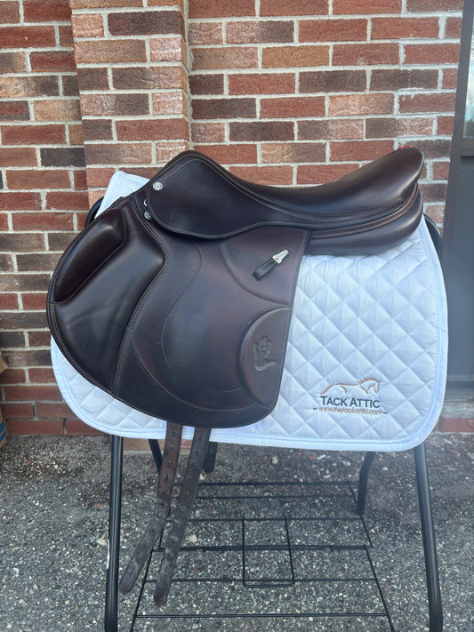 Equipe EK-Class Jump Saddle-17.5”-+1 +1