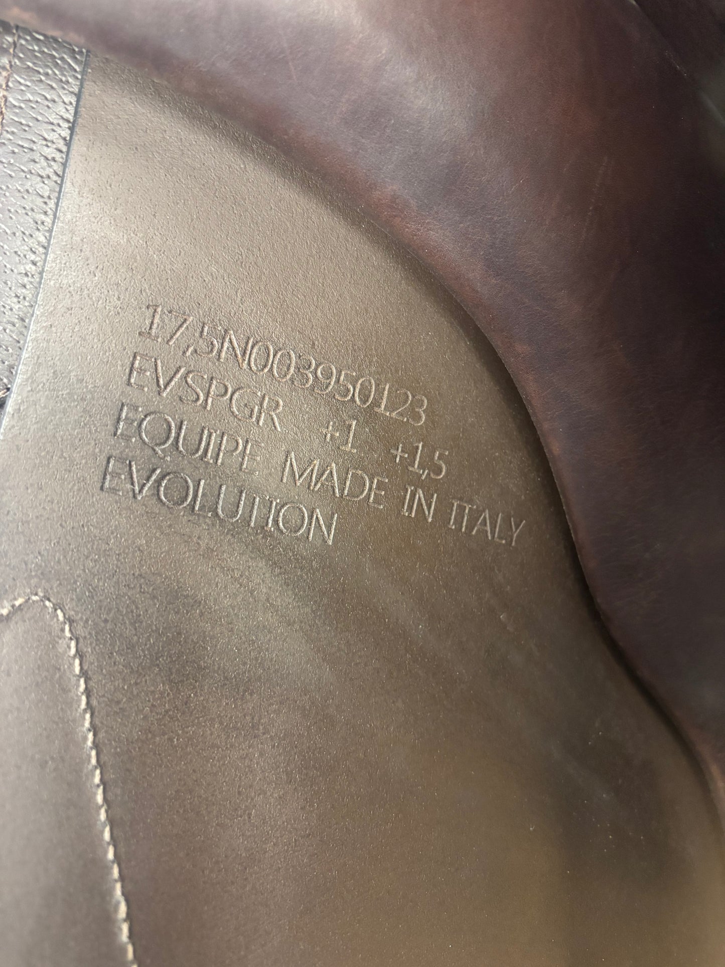 Equipe Evolution Jump Saddle-17.5”-+1 +1.5